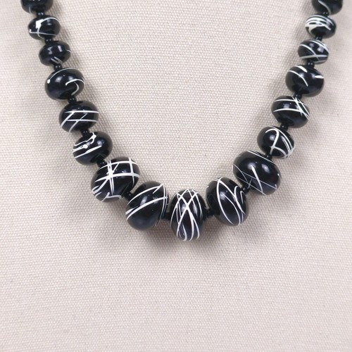 Black & White Painted Acrylic Beaded Necklace 40cm - Picture 2 of 5
