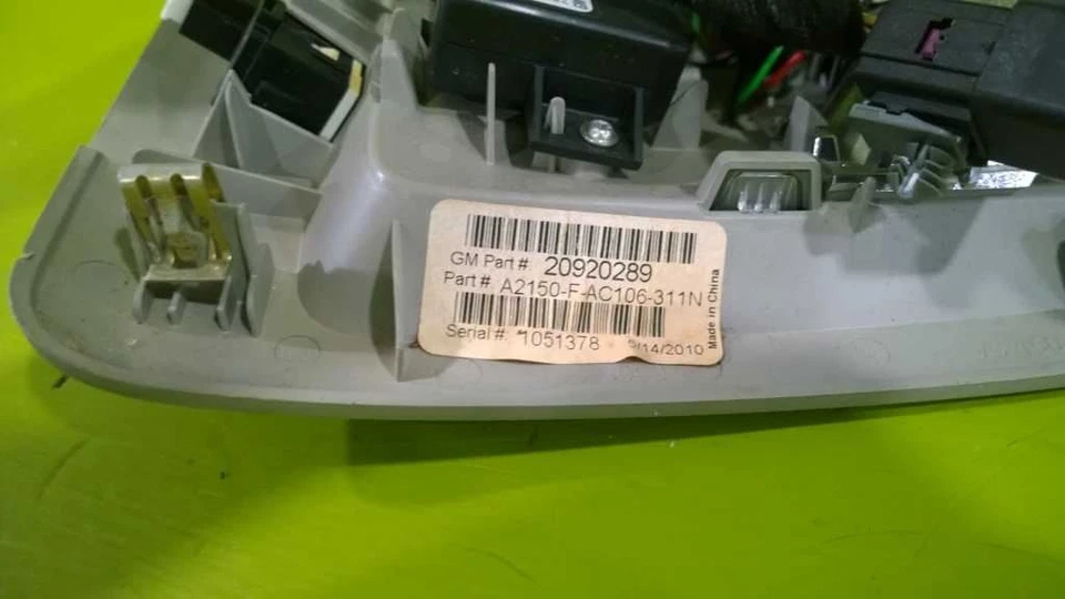 10 11 SRX CONSOLE TETO SOLAR SUPERIOR FABRICANTE DE EQUIPAMENTO ORIGINAL 3413-7 - Imagem 3 de 4