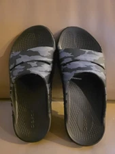 OOFOS OOAHH Recovery Sport Slide Sandals Black Camo Mens Size 3 Womens 5