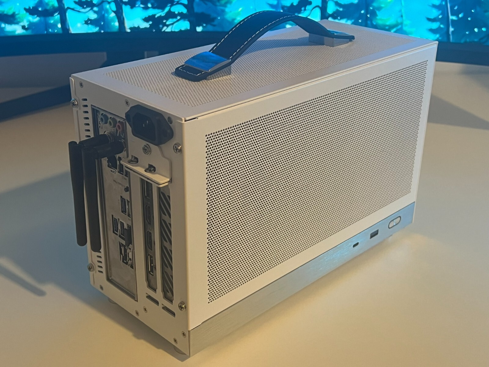 HighPerformance Mini PC RTX 4060, 32GB RAM, AMD Ryzen 5, 2TB M.2