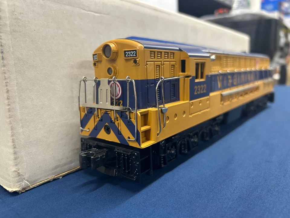 Williams Virginian #2322 FM Trainmaster Diesel Engine w/ True Blast 2 GMFRT-3 - Image 2 of 4