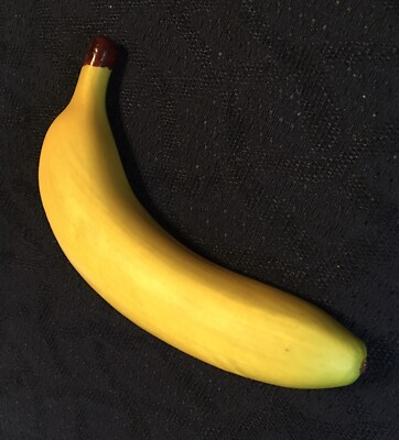Realistic Artificial Fake Food Bar Fruit BANANA Deli Display Stage Movie Prop