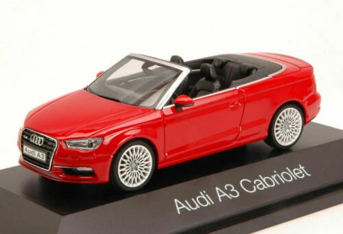 Voitures, camions et fourgons miniatures A3 Audi