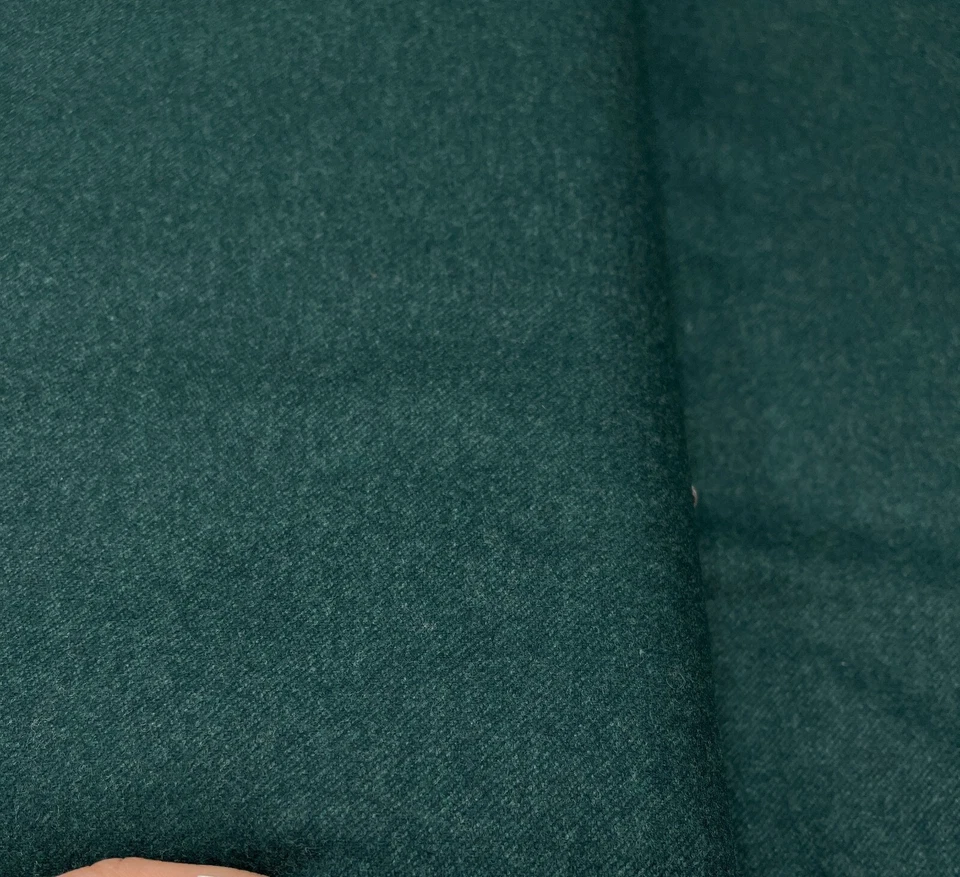 Super 120's Wool & Cashmere Suiting Fabric Jade GREEN Flannel ITALY 2.37 meter - Image 3 of 4