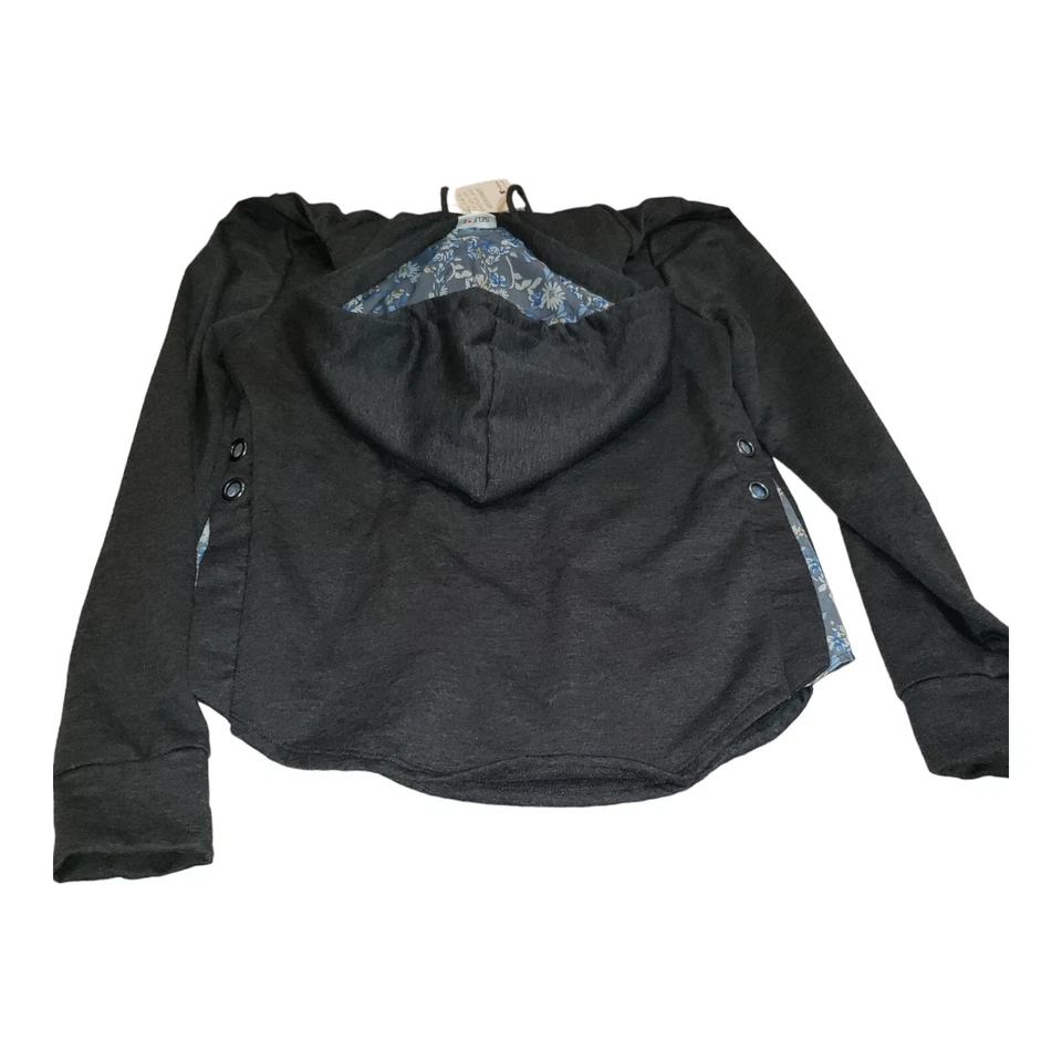 SUDADERA ELEGANTE NUEVA CON ETIQUETAS TALLA JUNIOR NIÑAS PEQUEÑAS, CAPUCHA Y LATERAL TIENE BONITA TELA Foto 3 de 4