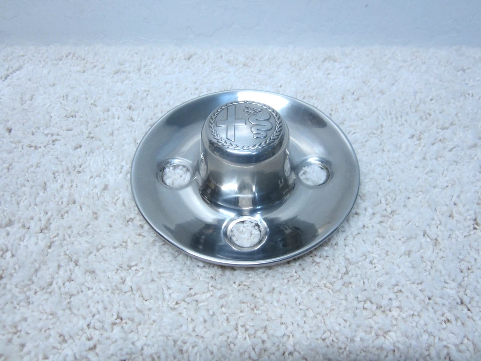 1972 - 1975 ALFA ROMEO SPIDER OEM STEEL WHEEL CENTER CAP SET 6051848200 #2I-8 - Image 4 of 4