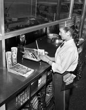 Bob's Big Boy restaurant with KNXT TV advertising cards displa- Old Photo 1