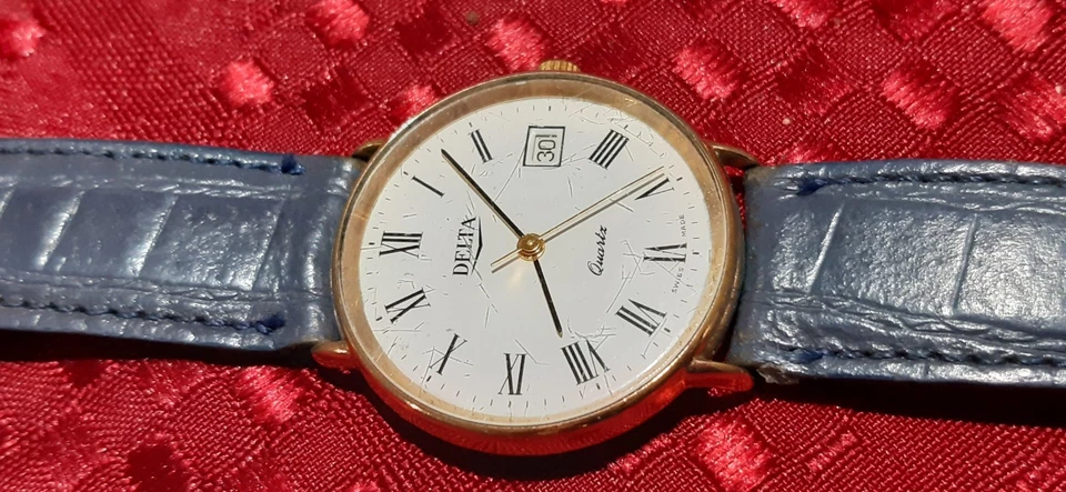 3X VINTAGE DRESS WATCHES-JAPANESE/BRITISH/SWISS MADE - image 4 of 4