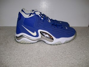 barry sanders turf shoes
