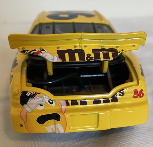 LIMITED EDITION Ken Schrader M&M's 2000 Pontiac Grand Prix NASCAR - Picture 4 of 14