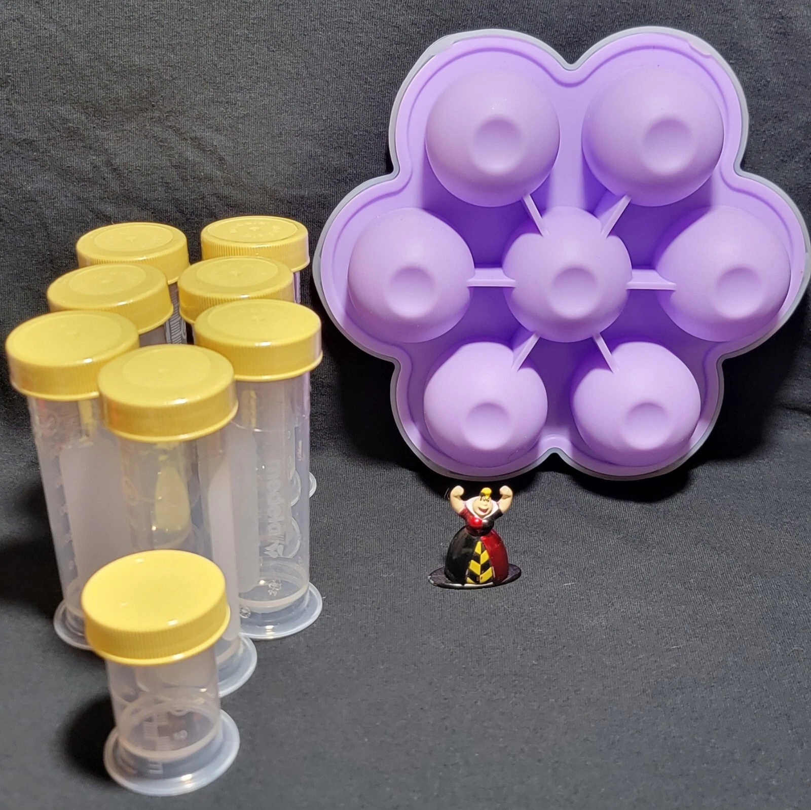Medela Breastmilk Storage Containers 8 Bottles 2.5oz Baby Food Storage Sealed