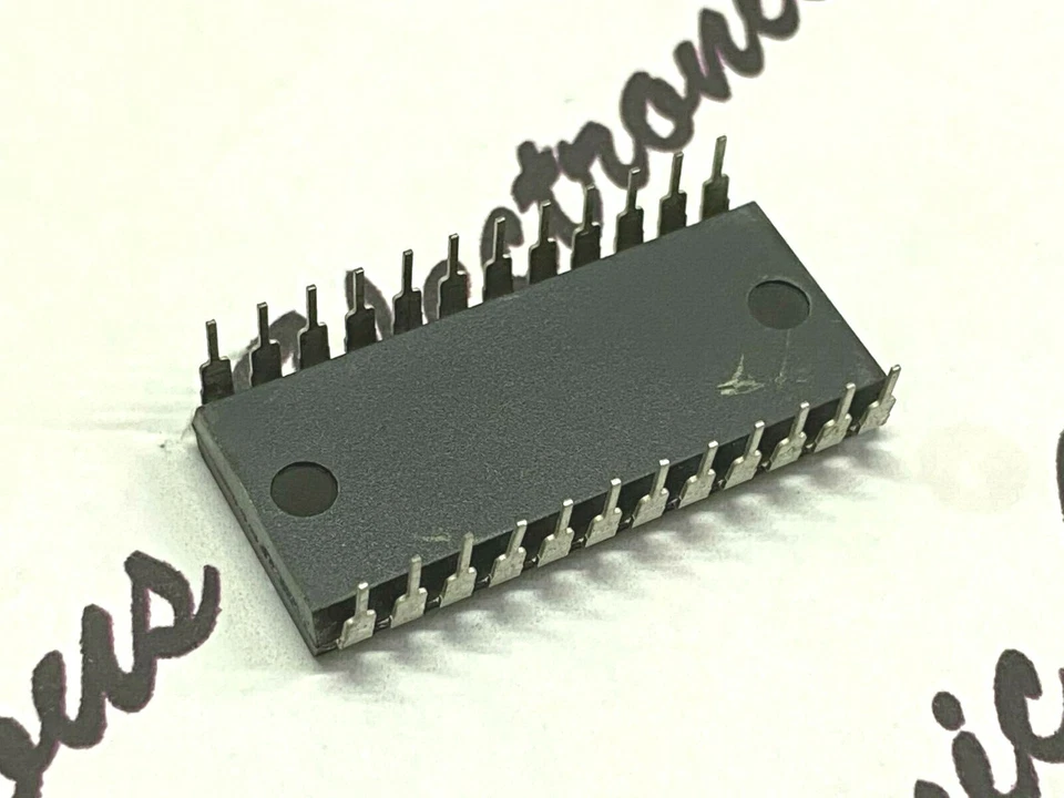 1 peça - Circuito Integrado (IC) DELCO 3152UM DIP-24 - Imagem 2 de 3