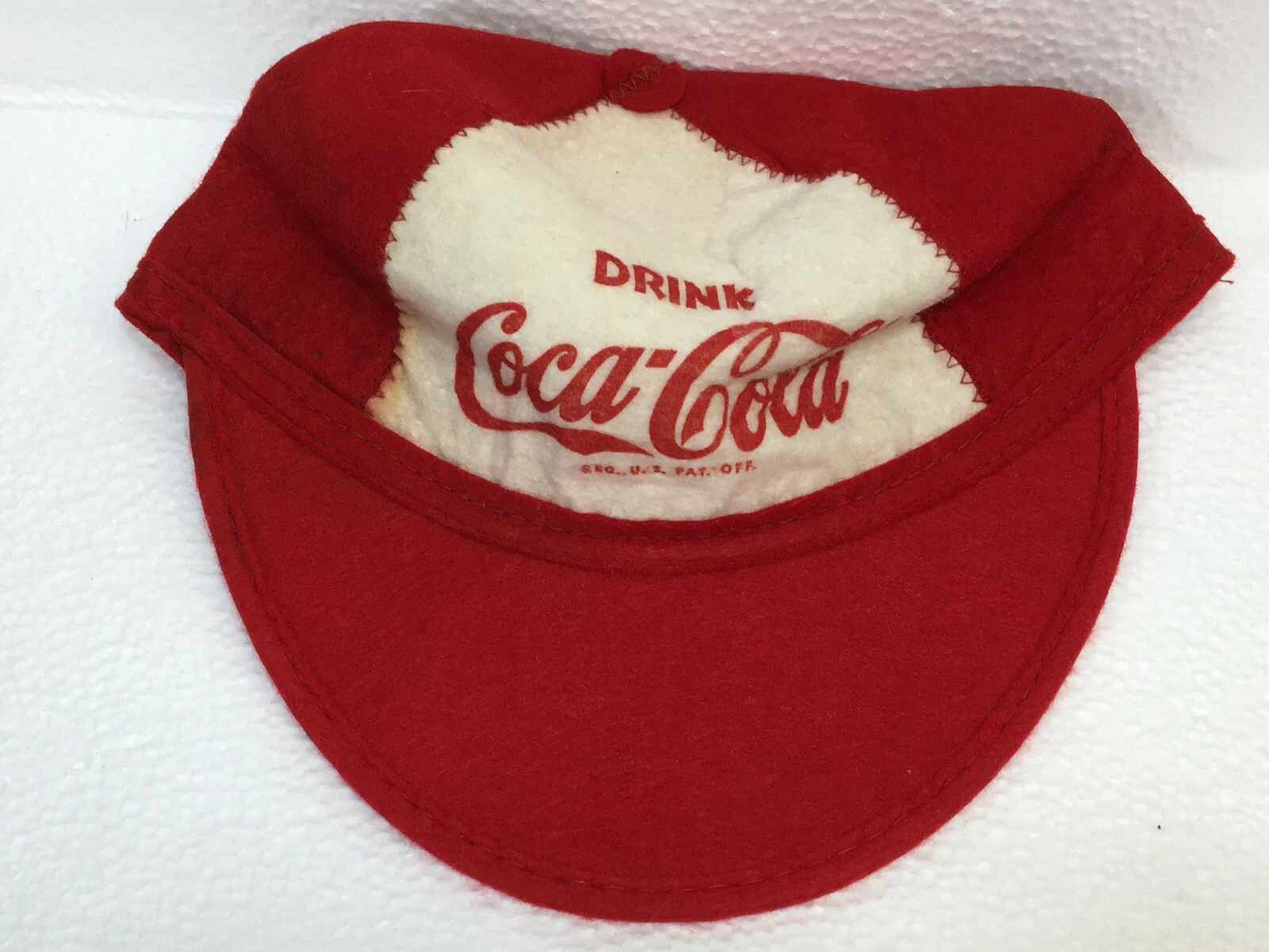 BOGO 💥(BUY ONE GET ONE)💥 COCA~COLA PROMO ~ DRINK COCA~COLA FELT CAP