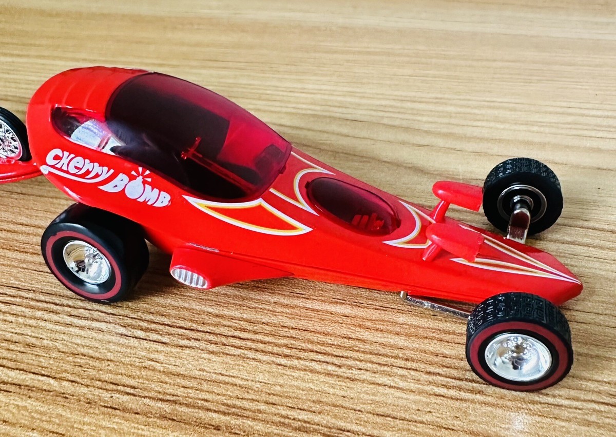 Toy Zone 1:43 Scale Tom Daniel Cherry Bomb Custom Car And Bike