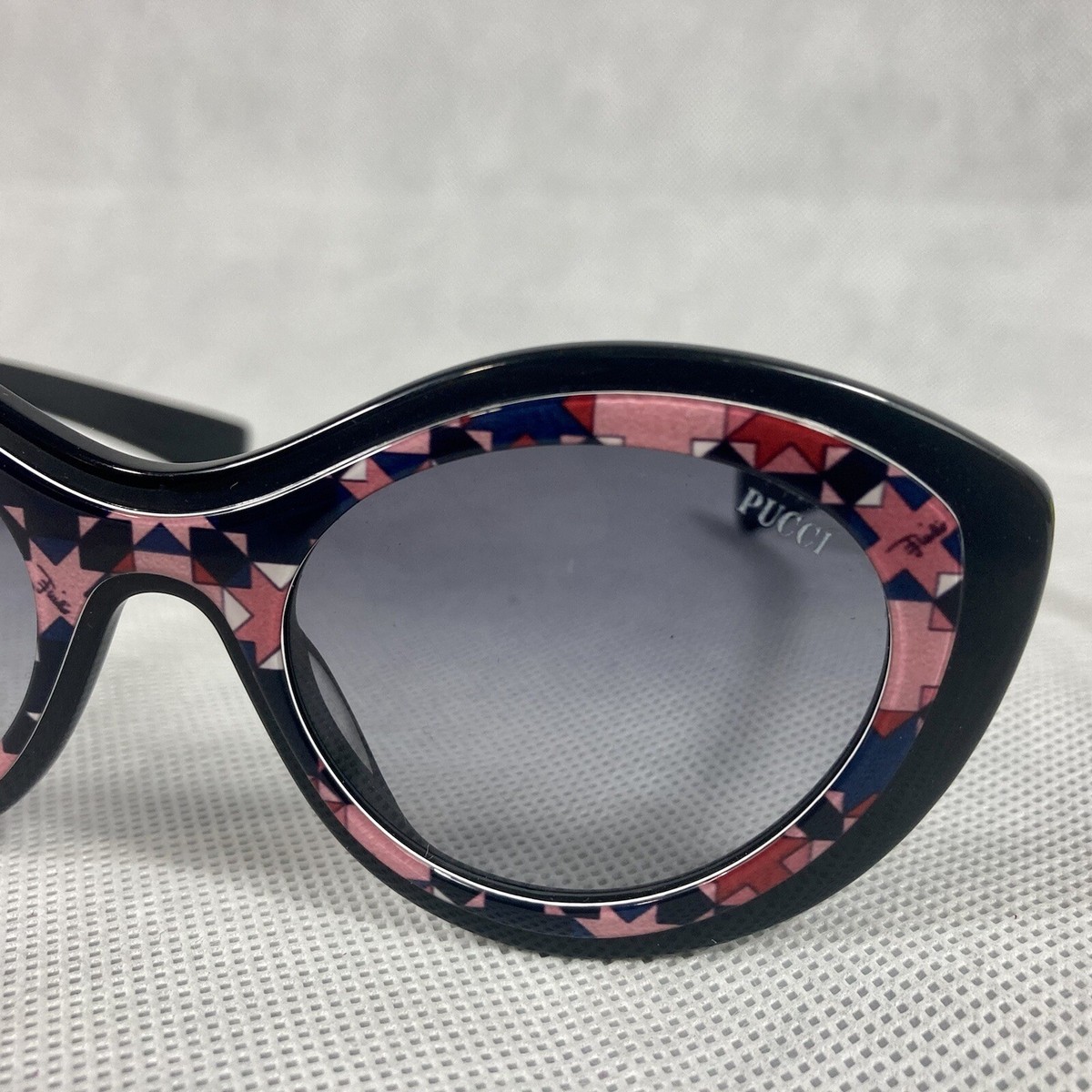Emilio Pucci Sunglasses Cat Eye EP0080 | eBay display picture 2