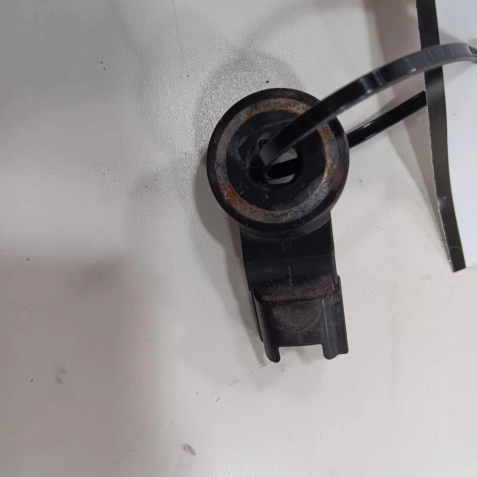 Sensor de golpe del motor Toyota Prius C 2017 2016 2015 2014 2013 Foto 2 de 4