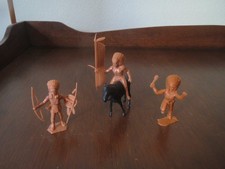 Marx Vintage 54mm Fort Apache Indian Chiefs lot of 3 plus 1 Indian Pony