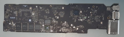 Macbook Air 13" A1466 Logic Board 2014 i5 1.4GHz 4GB 820-3437-B EMC 2632 - Afbeelding 2 van 2
