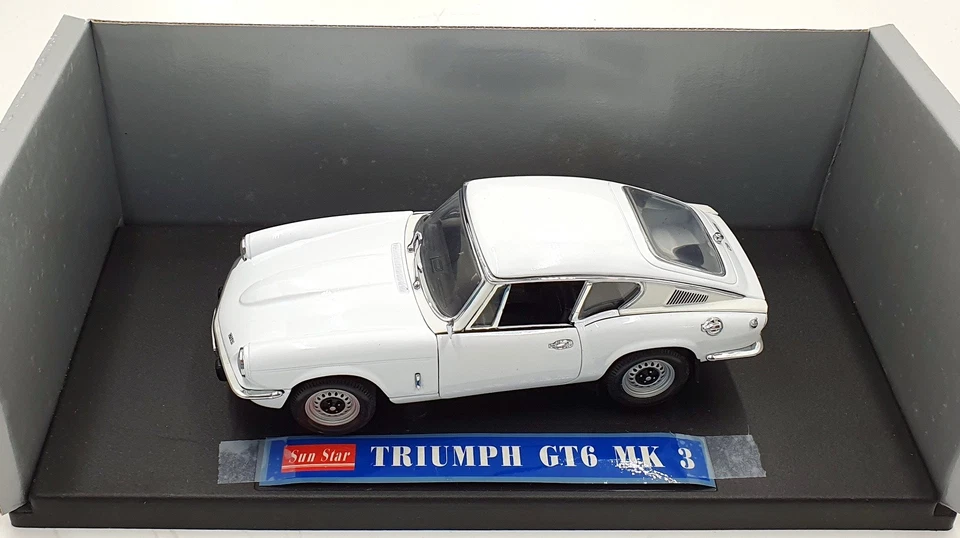 Sun Star 1/18 Scale Diecast 1057 Triumph GT6 MK3 - White - Image 4 of 4