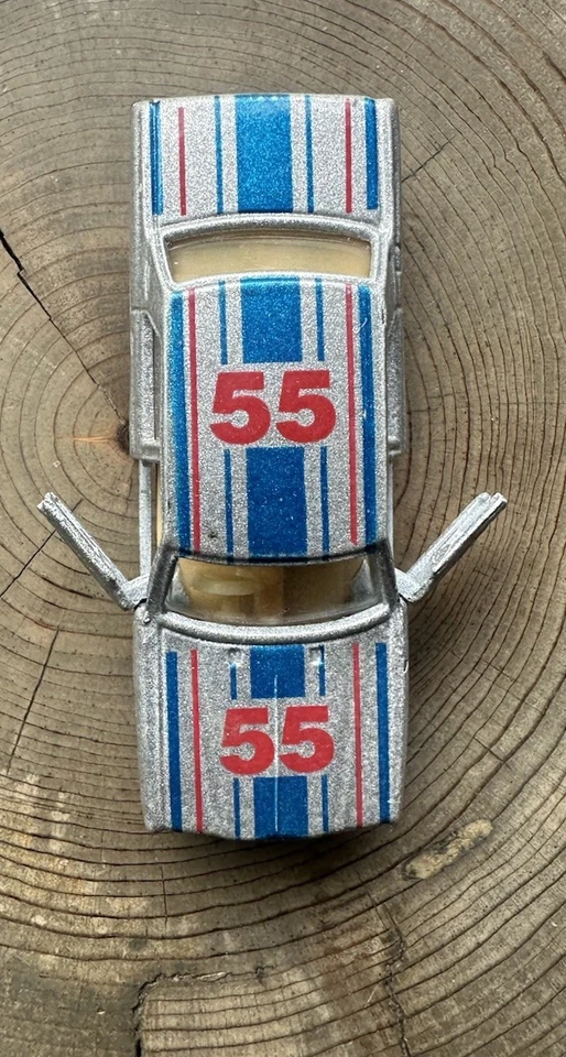 Coche plateado vintage Toyota Crown 4 puertas Yatming 1/64 diecast #1055 1974-1979 Foto 2 de 4