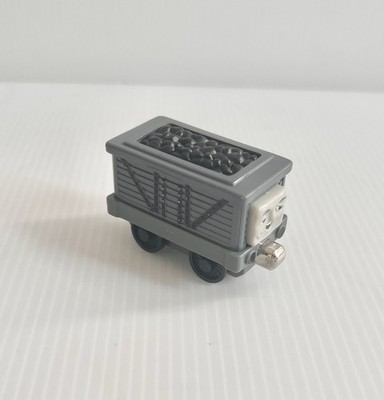Thomas The Tank Engine TROUBLESOME TRUCK w/Coal Load Rotates Take n Play 2002