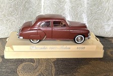 Solido 1950 Chevrolet Sedan Brown 4508 Die Cast Car 1:43 On Base No Lid