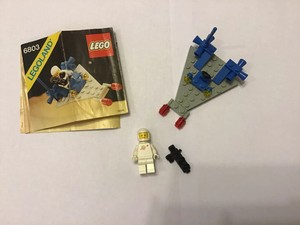 lego spaceman set