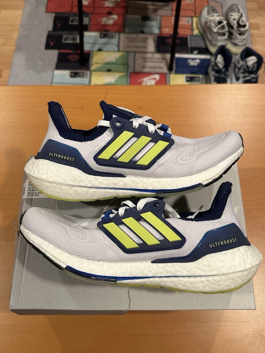 Preços baixos em adidas UltraBoost 22 White Solar Yellow Blue | eBay