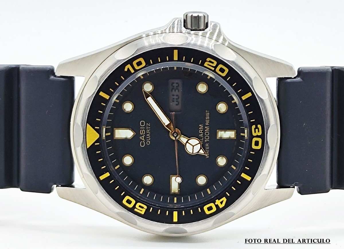 Casio Gold Uomo CASIO BLOOD PRESSURE Clock Watch Vintage