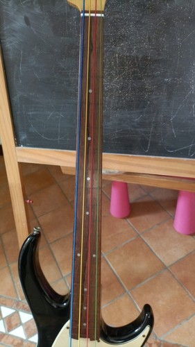 BASSO ELETTRICO PEAVEY PRECISION BASS FRETLESS DEFRETTATO ARTIGIANALMENTE - Foto 3 di 3