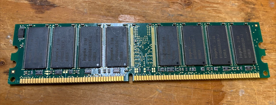 512MB Hynix DDR1 RAM PC2700U 333MHz CL2.5 HYMD264646A8J-J AA Memory - Image 4 of 4