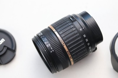 Tamron AF 3,5-6,3/18-200mm XR DI II für Nikon Digital, kleiner Fleck!