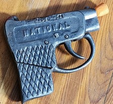 ANTIQUE 1915 CAST IRON CAP GUN PISTOL IN WORKING ORDER MADE IN USA 3.75" LONG