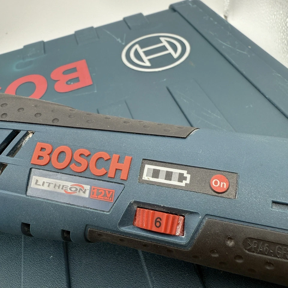 Bosch PS50 12V Max Li-Ion Multi-X Oscillating Tool, Batteries, Case Bundle (P4) - Image 4 of 4