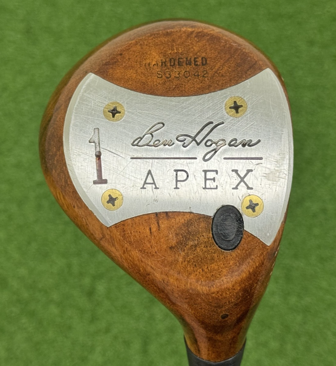 Ben Hogan Apex Oil Hardened Persimmon Driver Right Handed Graphite