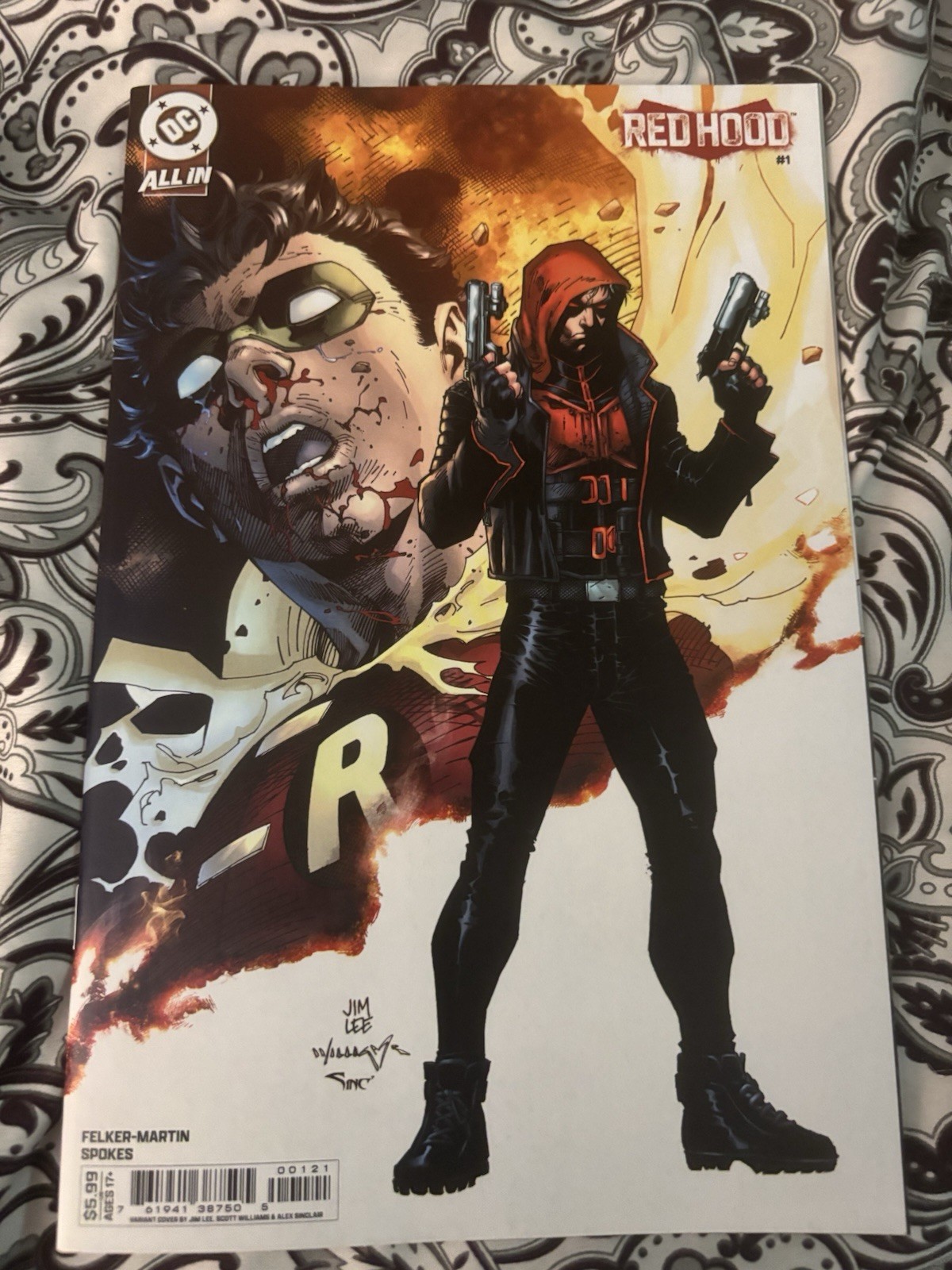 Mezco Red Hood Action Figure - 1:18, 1:12, 1:10 & 1:6 Scale DC Collectible 13 thumbnail image
