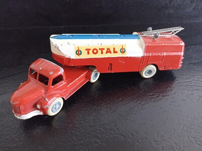 Camion Berliet Benne à Ordures JRD 131 - époque Dinky-CIJ, Collection