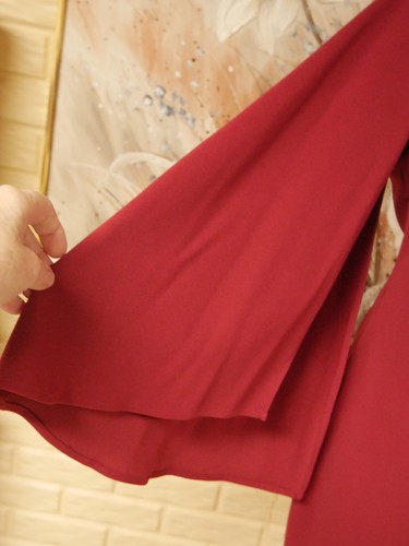 NWT ELEGANT CALVIN KLEIN SZ 10 CRANBERRY COLOR BUTTERFLY SLEEVE SHEATH DRESS - Picture 5 of 9