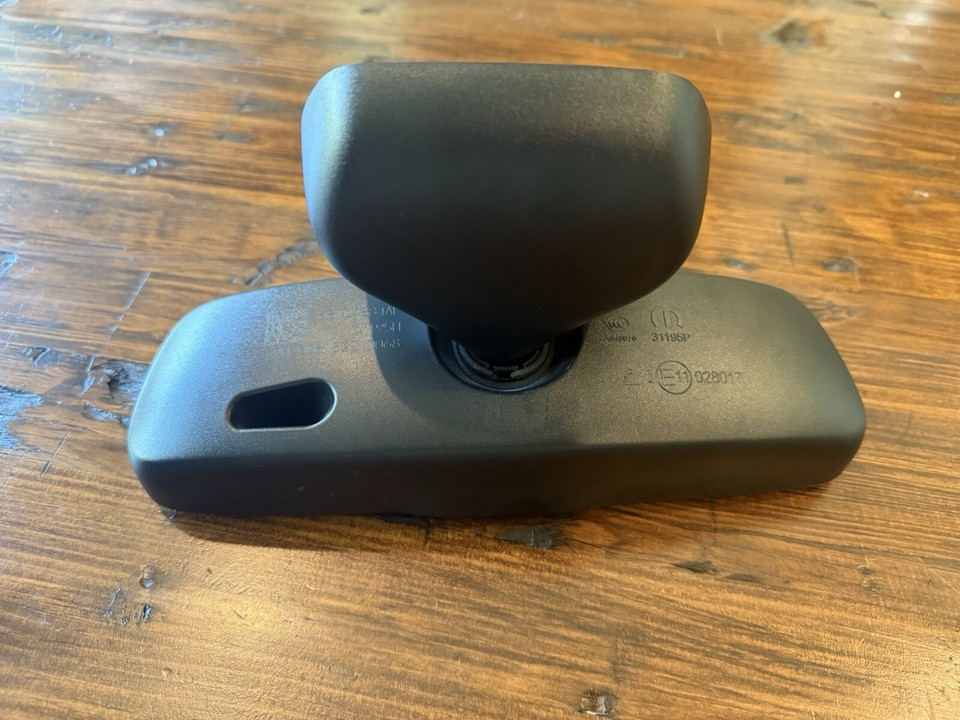 OEM 20132019 Dodge Ram 1500 Auto Dim Rear View Mirror Backup Camera