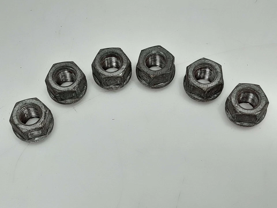 6 заводских зажимных гаек от оригинального производителя Sierra Silverado 14x1,5 Tahoe Escalade 9595174 - Изображение 3 из 3