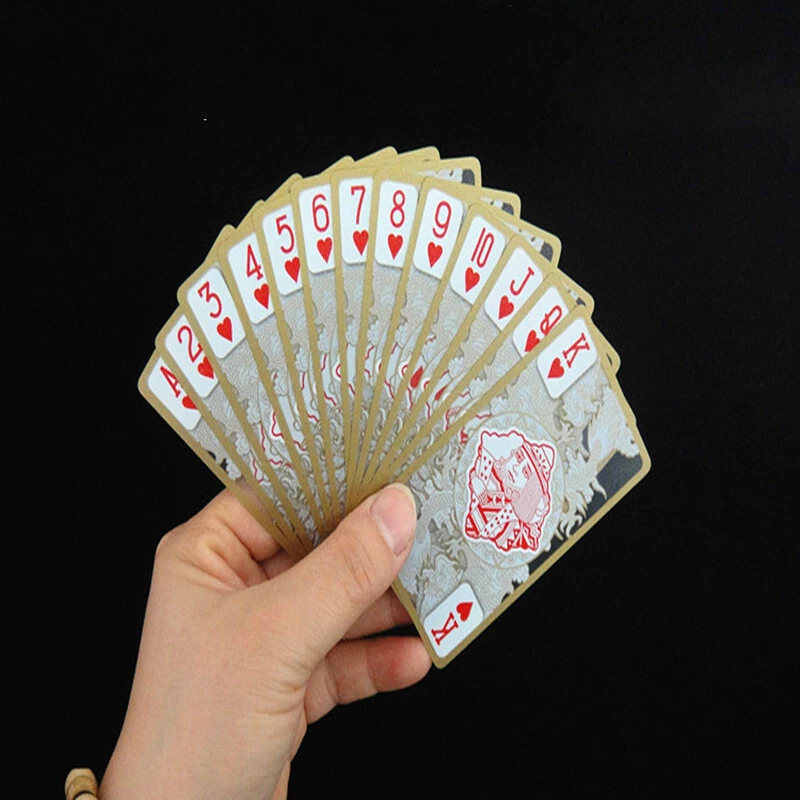 Imperméable Transparent Plastique Poker Doré Bord Dragon Tours de Magie Outils - Photo 3/4