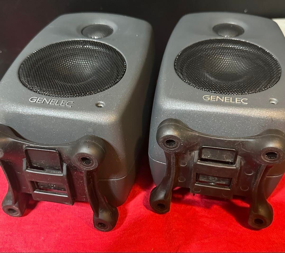Genelec 8010A Bi-Amplified Active Monitor Speaker Pair from Genelec 8010A Bi-Amplified Active Monitor Speaker Pair from