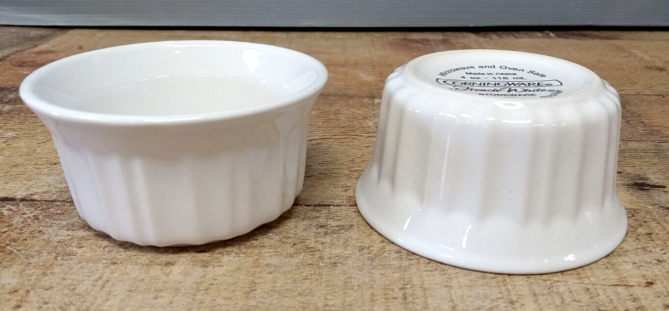Lot of 2 Corning Ware French White 4 oz Ramekins Microwave/ Oven