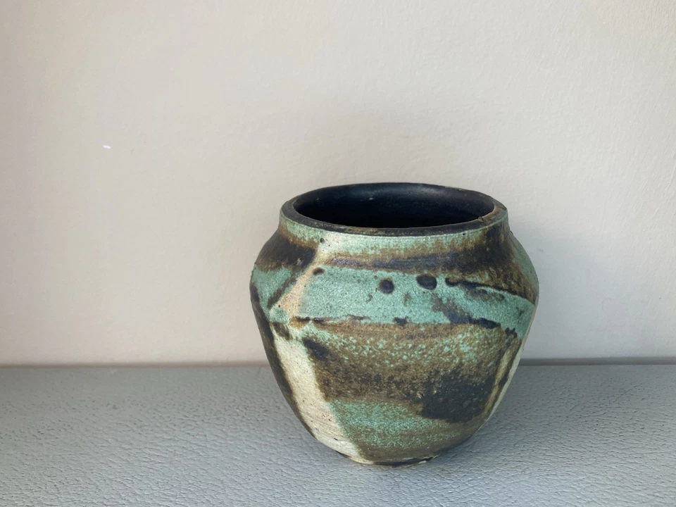 Abstract Glaze Design Small Studio Pottery Vase Pot Turquoise Raku Signed - Image 4 of 4