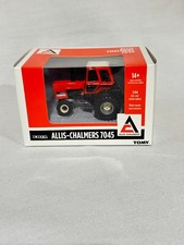 Allis Chalmers 7045 With Cab Duals By Ertl 1/64th Scale