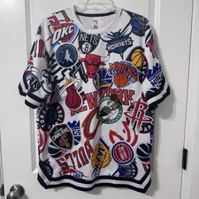 UNK NBA Logo Stitch Patch Shirt All-over, Medium, EUC