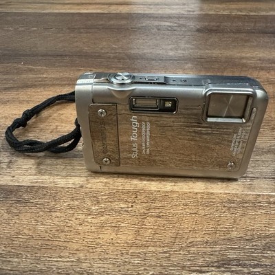 Olympus Stylus Tough TG-830 Shockproof Waterproof GPS 16MP Digital Camera FLAWS