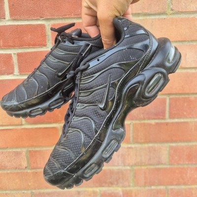 Nike Air Max Plus TN Triple Black 604133-050 Laufen Sportschuhe Herren UK 9