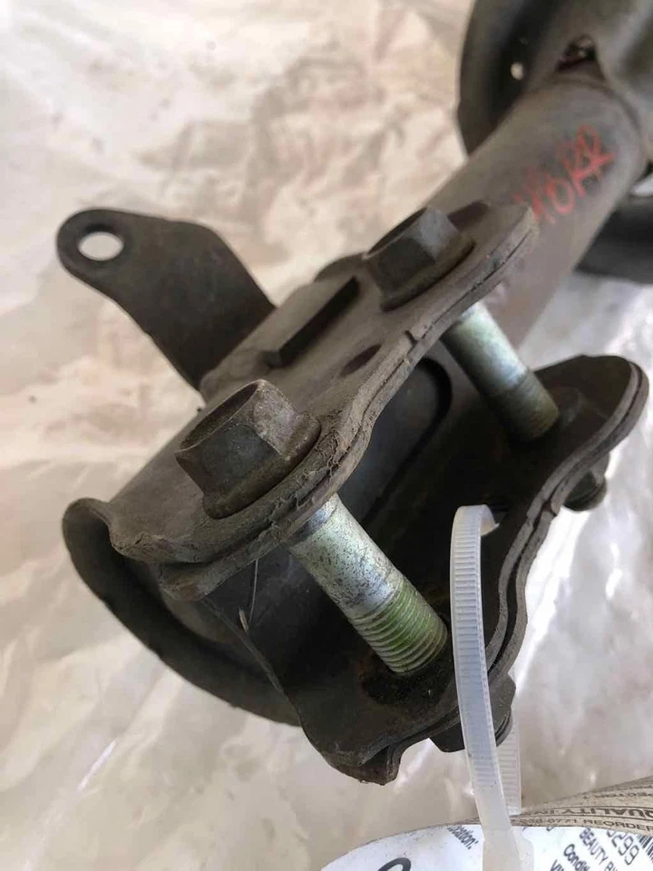 2001 - 2003 年 MAZDA PROTEGE 支柱后悬架乘客冲击右 PROTEGE5 — 第 4/4 张图片