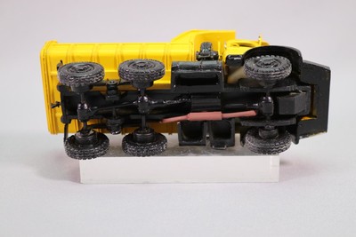 MINITRUCKS M9 1/50 - Camion Benne Berliet GBC Sable, Kit Résine Monté - Occasion